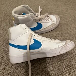 Nike high top shoes